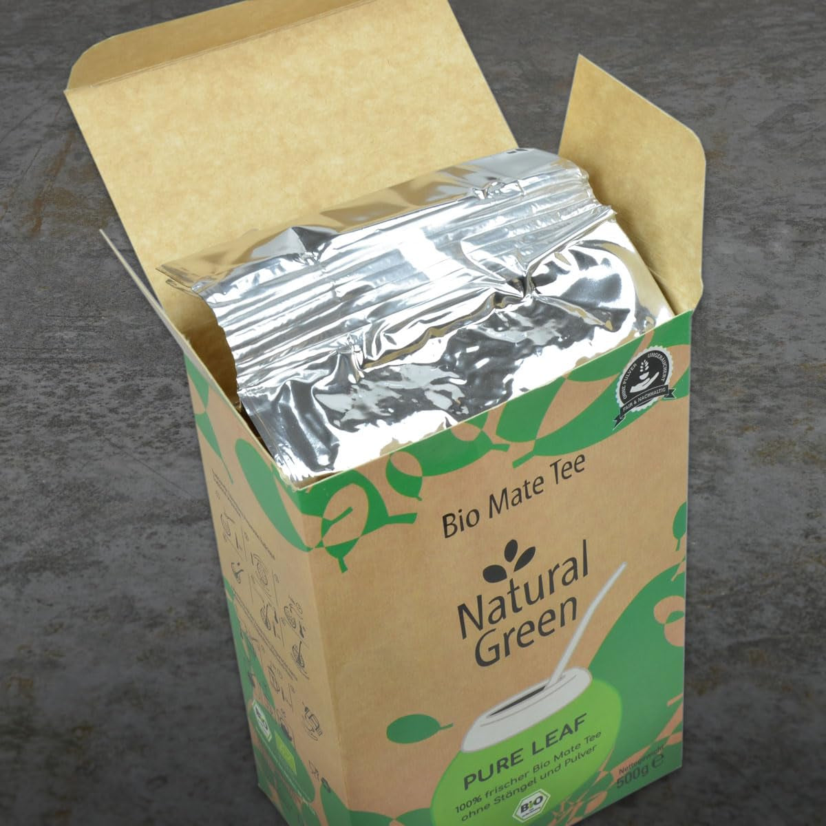 Delicatino - Naturlig grøn PURE LEAF 500G, økologisk yerba mate stilkløs, frisk og røgfri, økologisk dyrket, vakuumpakket for maksimal friskhed