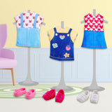 Simba Evi Love Fashion Doll iført en sød denimkjole, inklusive to andre outfits med yndige prints og sneakers, 12 cm, 3+