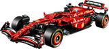 LEGO Technic Ferrari SF-24 F1 Racerbil - Modelbil til voksne - Formel 1 samlersæt - V6 motor, gearkasse, styretøj og DRS i 1:8 skala - Gave til fans af motorsport og racerbiler 42207 Byggesæt Beuche den LEGO-Store
