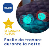 MAM sut 6+ måneder (2 pakke) MAM 6-16 måneder Glow in the Dark med gummisut, 2 pakke med steriliserende sutteholder, lyseblå/lyseblå