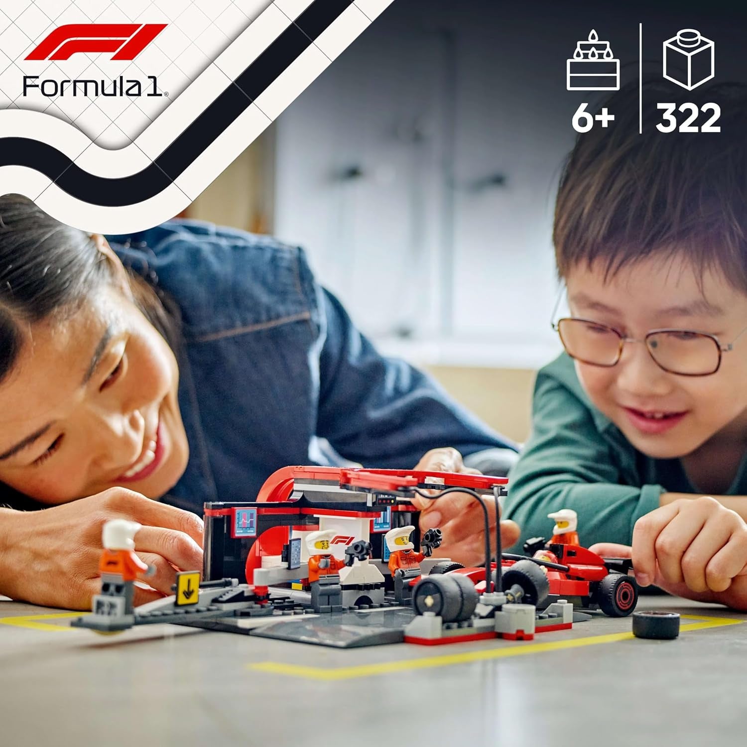 LEGO City F1 Pit Stop med Team og Ferrari Speedster - Formel 1 Pit Stop Sæt med 1 racerkører og 4 mekaniske minifigurer - Racerbillegetøj til drenge og piger 6+ - 60443 Byggesæt Beuche den LEGO-Store