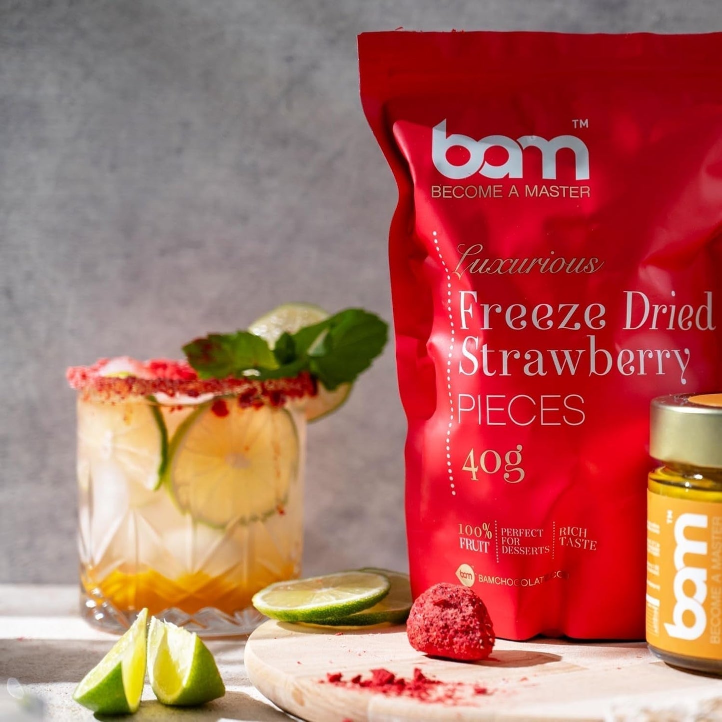 Frysetørret frugt BAM, 40 gram, naturlig frugt, perfekte desserter, rig smag (jordbær) Tørrede produkter Naty Shop