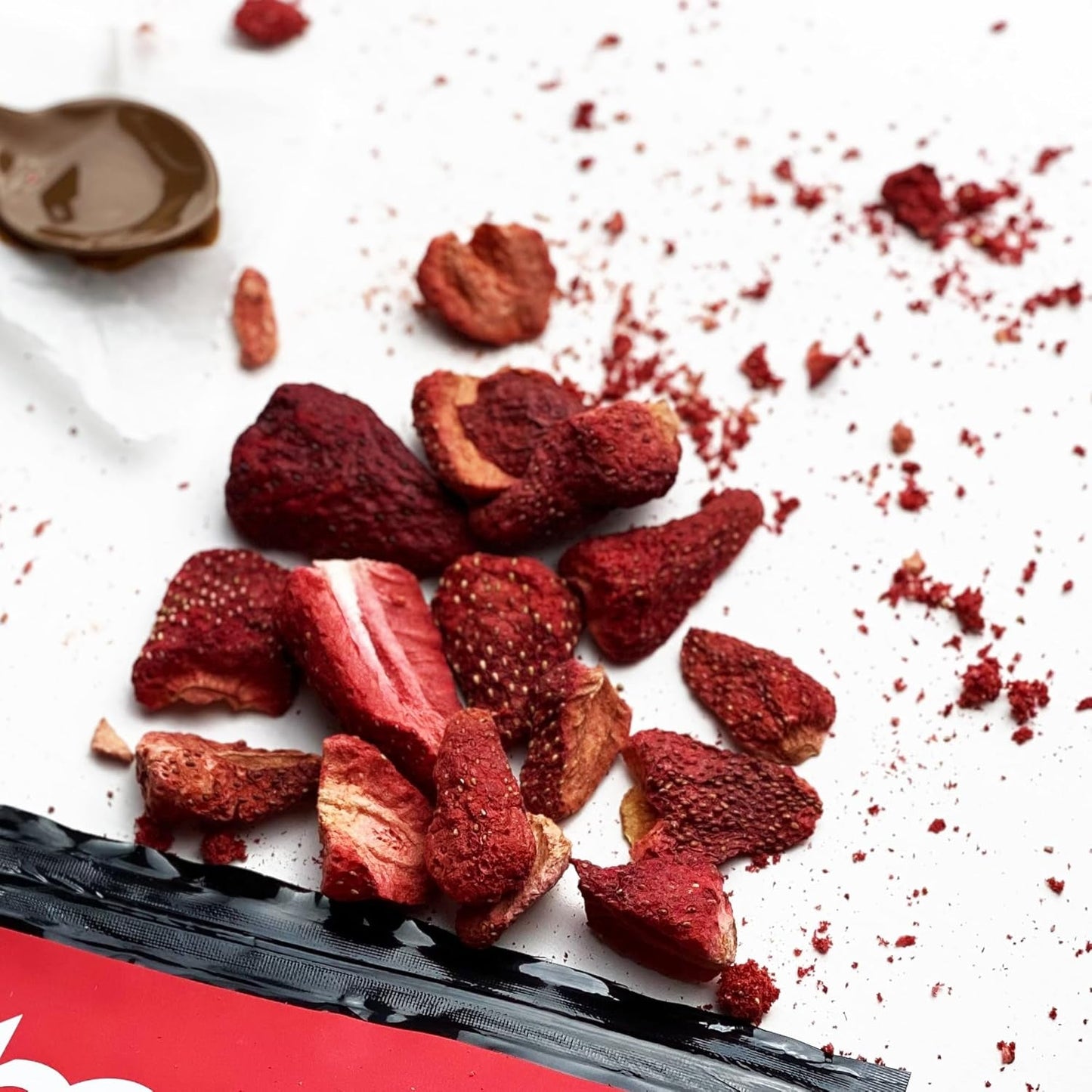 Frysetørret frugt BAM, 40 gram, naturlig frugt, perfekte desserter, rig smag (jordbær) Tørrede produkter Naty Shop