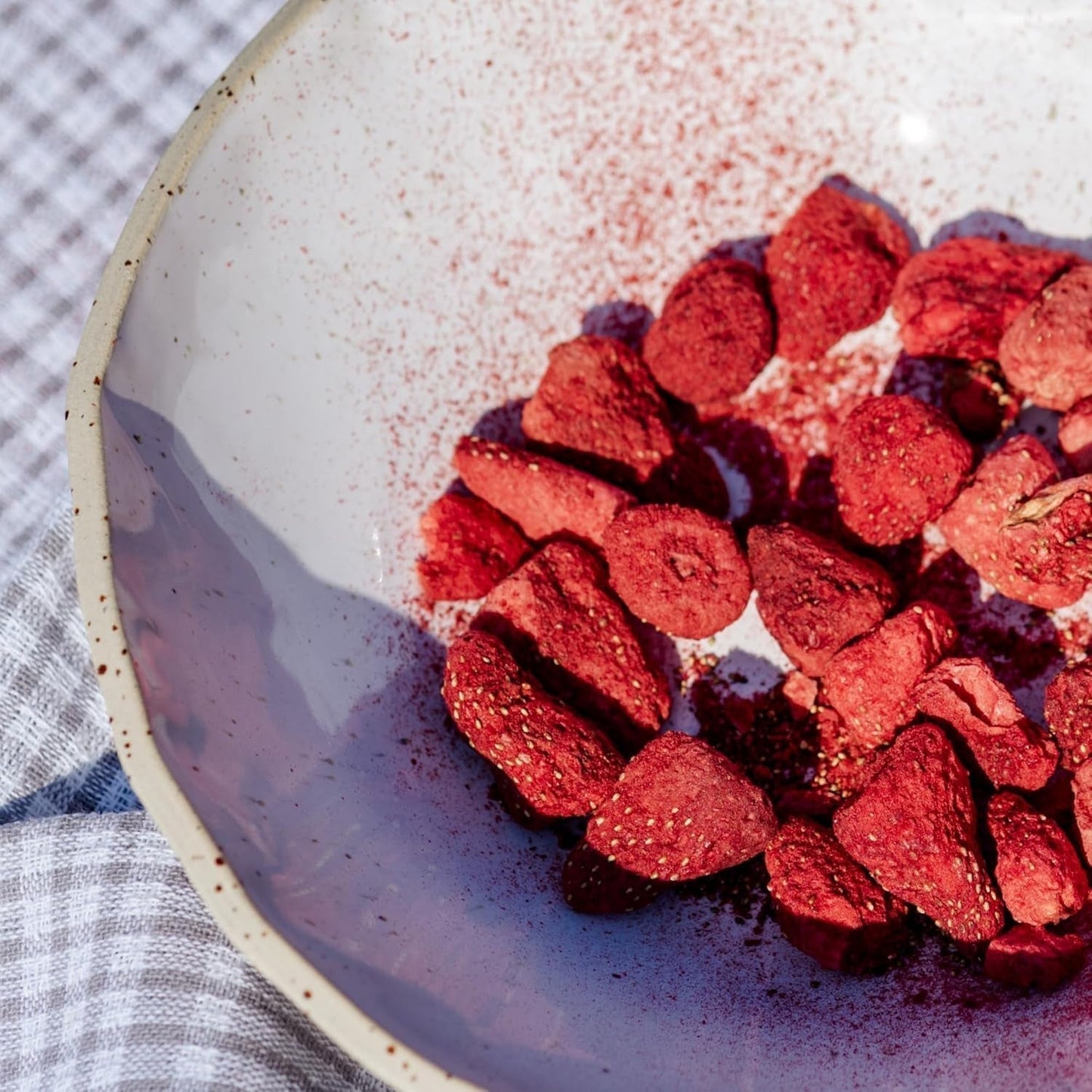 Frysetørret frugt BAM, 40 gram, naturlig frugt, perfekte desserter, rig smag (jordbær) Tørrede produkter Naty Shop
