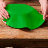 FunCakes Spring Greens Rolled Fondant Disc: Lækker vaniljesmag, allerede rullet, nem at bruge, perfekt til dekoration af kager, 430 g Naty Shop Sugar Paste