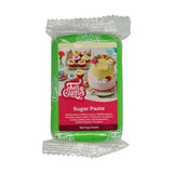 FunCakes Rolled Fondant Spring Green: Nem at bruge, glat, fleksibel, blød og bøjelig, perfekt til kagedekoration, halal, kosher og glutenfri, 250 g Naty Shop Standardtitel Sugarpaste