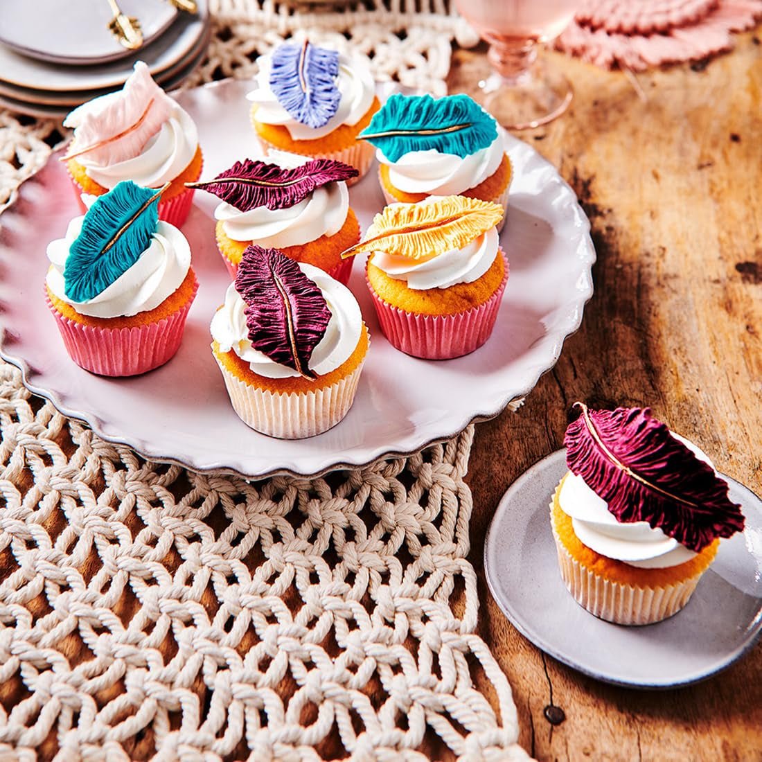 FunCakes Tropical Orange Lamineret Fondant: Nem at bruge, glat, fleksibel, blød og bøjelig, Perfekt til at dekorere kager, Halal, Kosher og Glutenfri, 250 g Naty Shop Sukkerpasta