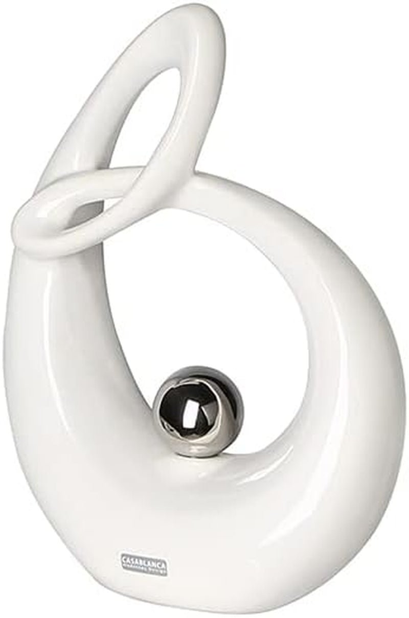 GILDE Dekorativ keramisk skulptur Life - hvidglaseret hvid/sølv figur med sølvkugle - højde 22 cm Statuetter og skulpturer Naty Shop