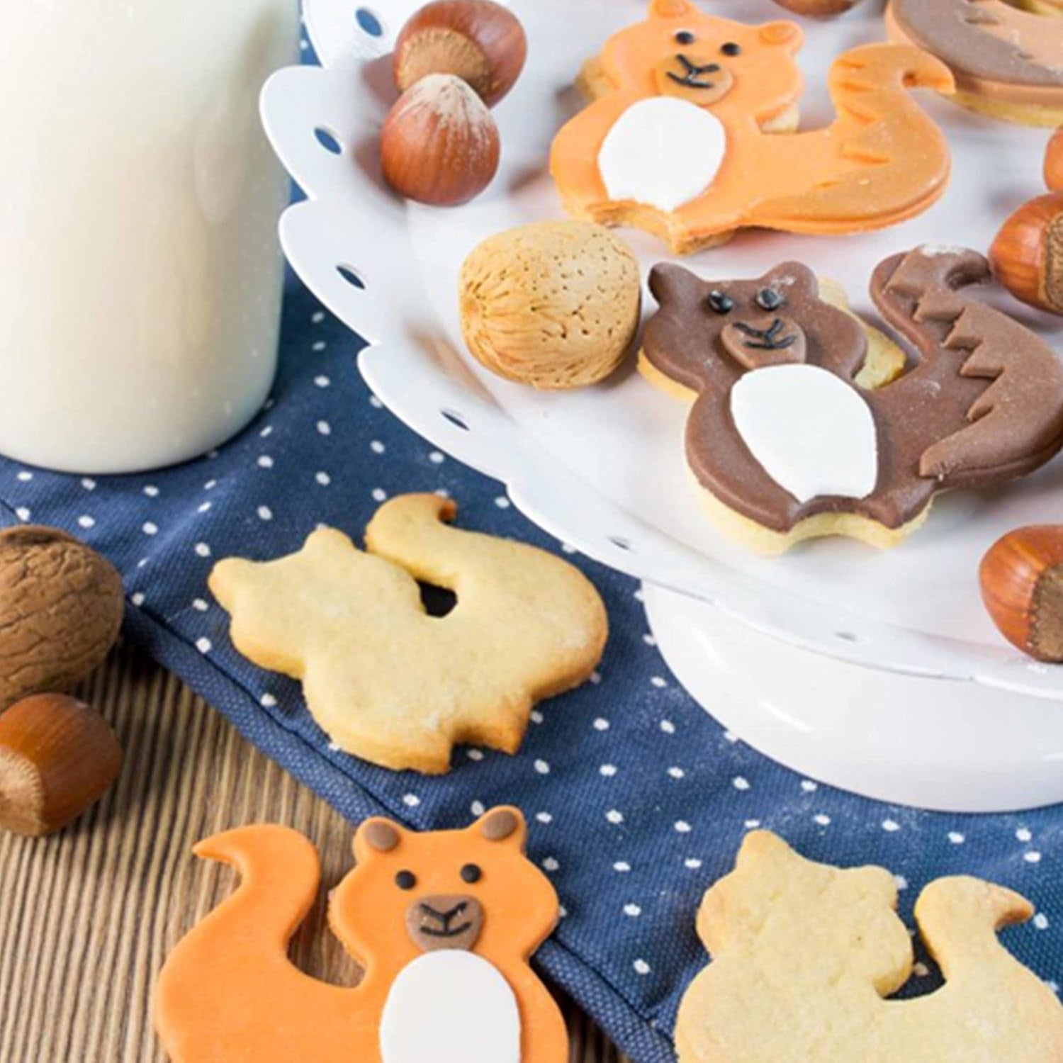 Günthart BackDecor 800 g hvid fondant Hvidt dekorativt bord til belægning, glasurkager eller modellering, palmeoliefri, klar til brug og nem at arbejde med Naty Shop Sugarpasta