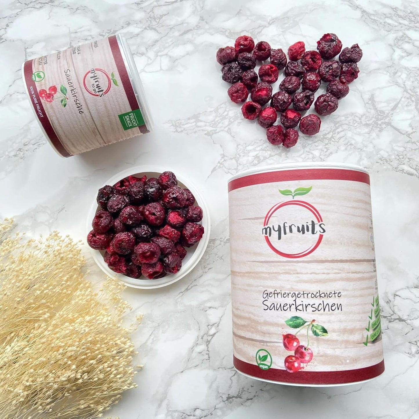 myfruits frysetørrede bitre kirsebær, 80g, uden tilsætningsstoffer, fra 100% kirsebær, frysetørrede og dehydrerede frugter Dehydrerede produkter Naty Shop