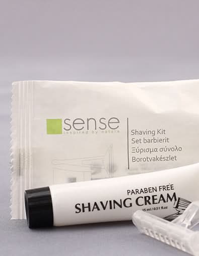 Hotel creme + shaver sæt – Sense Cosmetica Hoteliera Naty Shop