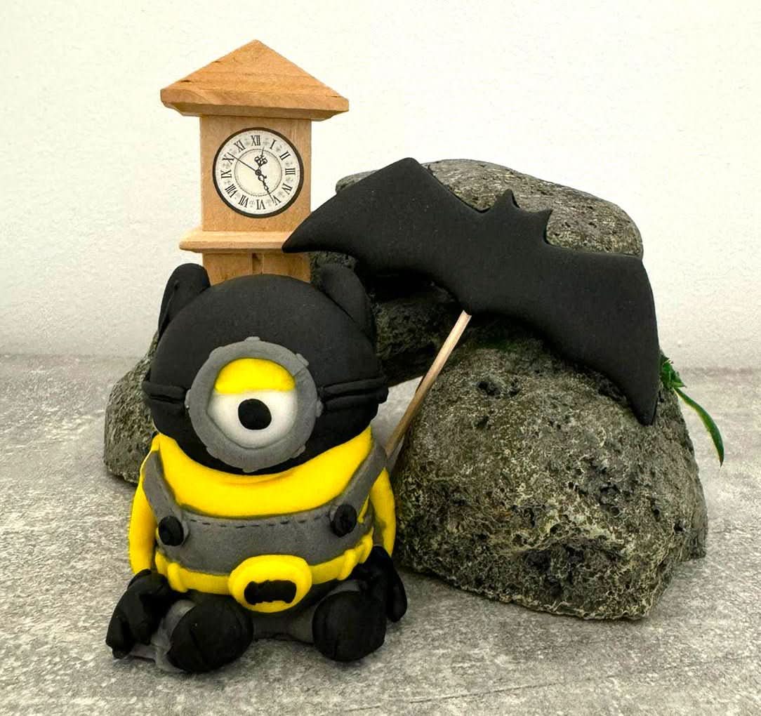 Sæt med 2 spiselige sukkerpynt, Batminion Sugar Paste Decorations Nati Shop