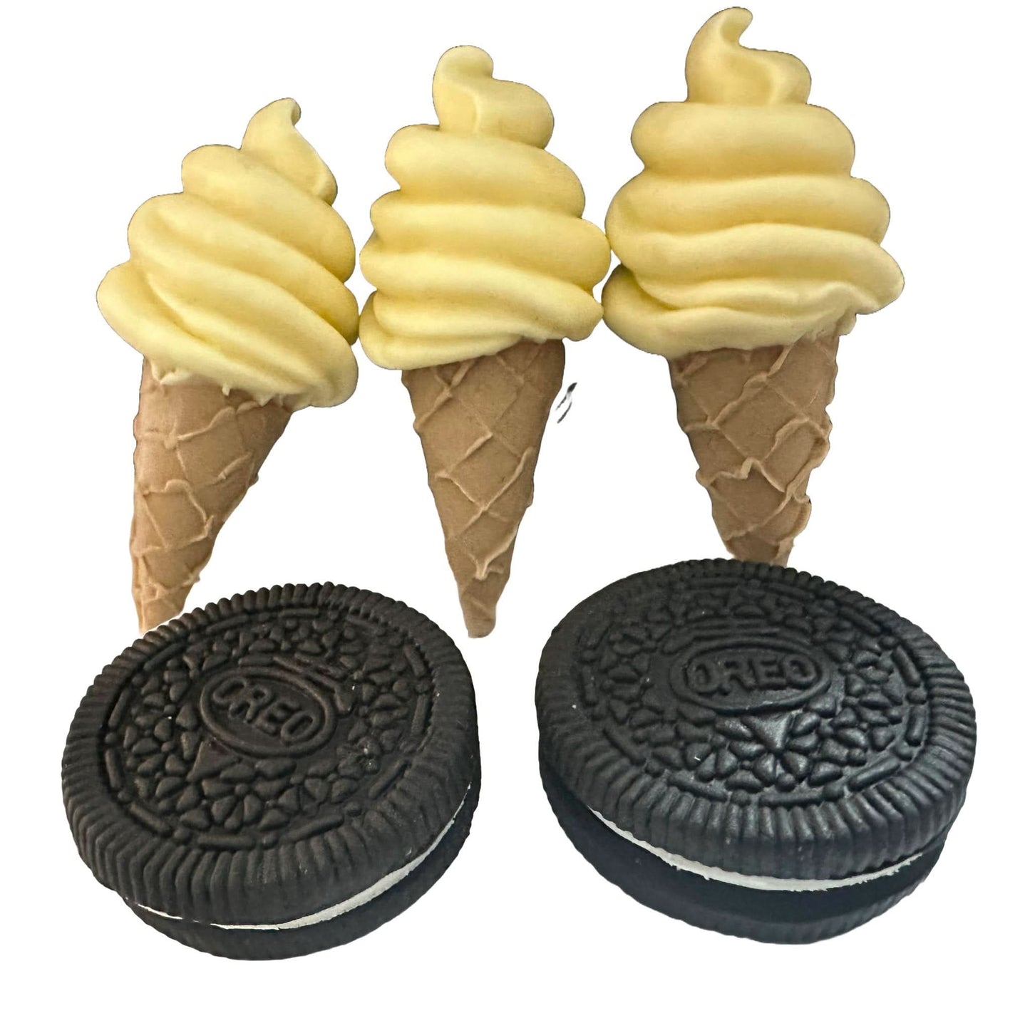 Sæt med 5 spiselige sukkerpynt, is og oreo dekorationer fra Sugar Paste Nati Shop