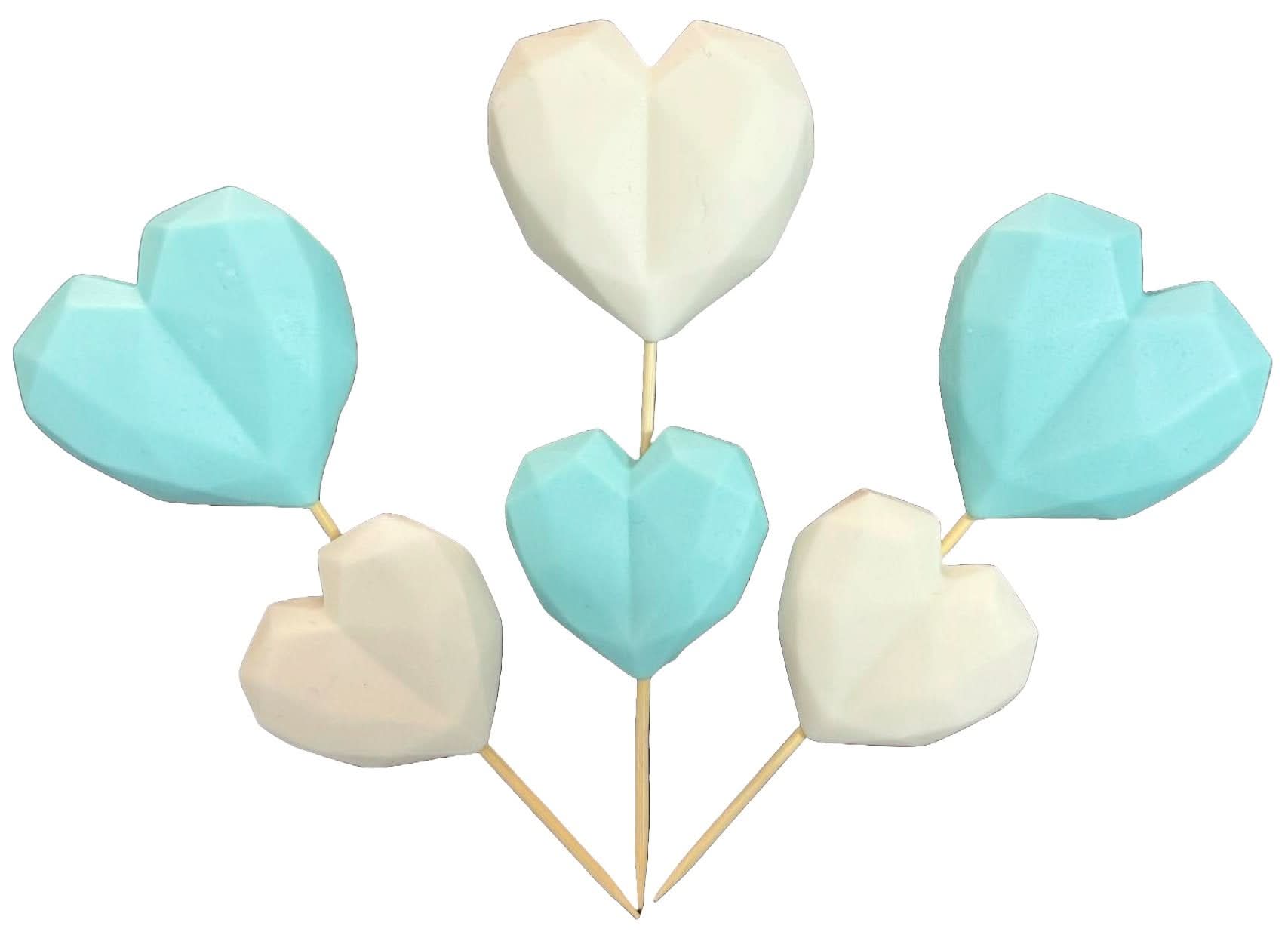 Sæt med 6 spiselige sukkerpynt, Blå og hvide hjerter Dekorationer fra Sugar Paste Nati Shop