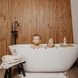 Suavinex, plejeshampoo til børn fra 3 til 10 år, allergenfri, parabenefri, silikonefri, velegnet til følsom hud, ingen tårer eller træk, 95% ingredienser af naturlig oprindelse, Børn - Bad og hudpleje Naty Shop