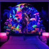Tapestry alishomtll sort lys astronaut svamp fluorescerende botanisk Hjem - Tilbehør og dekorationer Naty Shop Multi 210L X 150B Cm