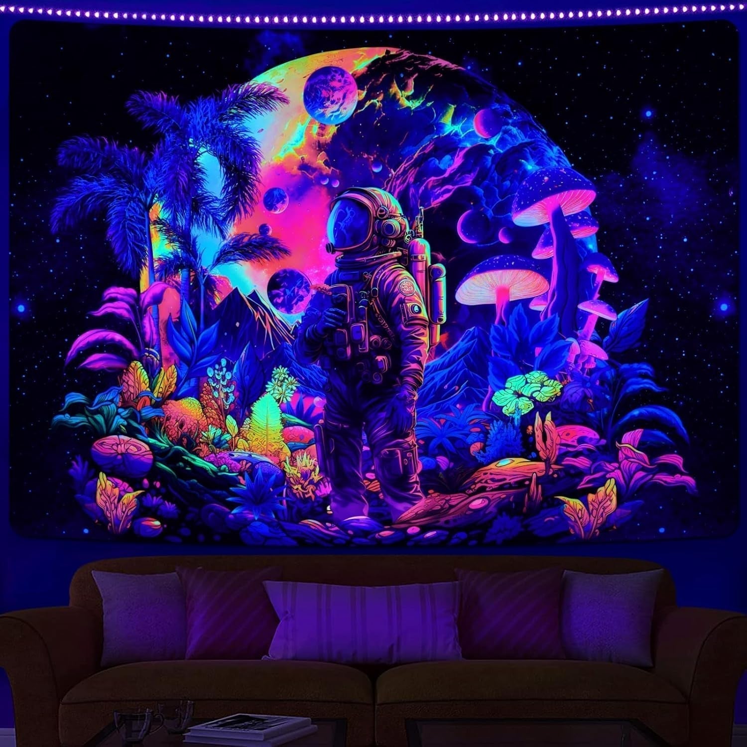 Tapestry alishomtll sort lys astronaut svamp fluorescerende botanisk Hjem - Tilbehør og dekorationer Naty Shop