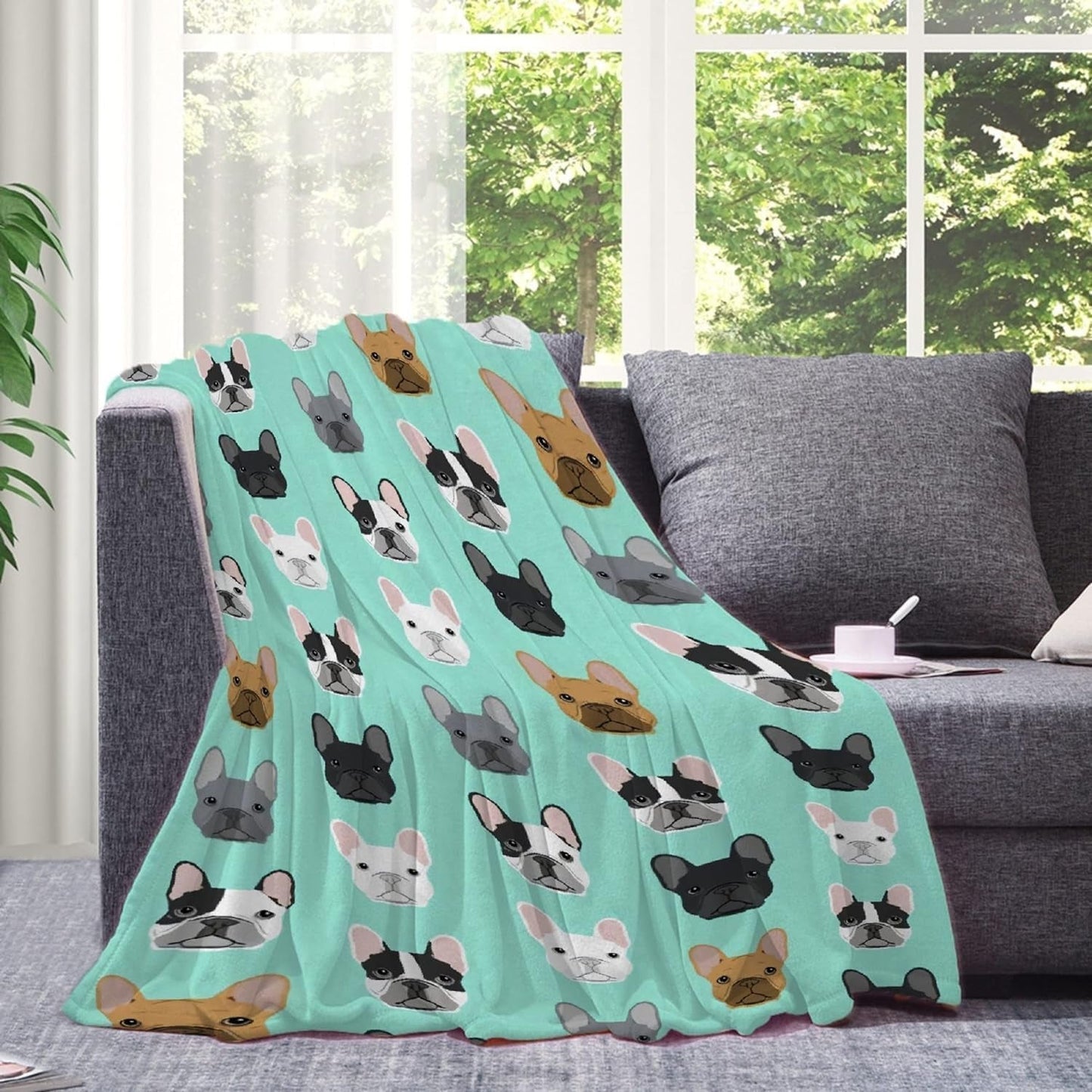 Fransk bulldog gobelin med motiv trykt foran huset - Tilbehør og dekorationer Naty Shop