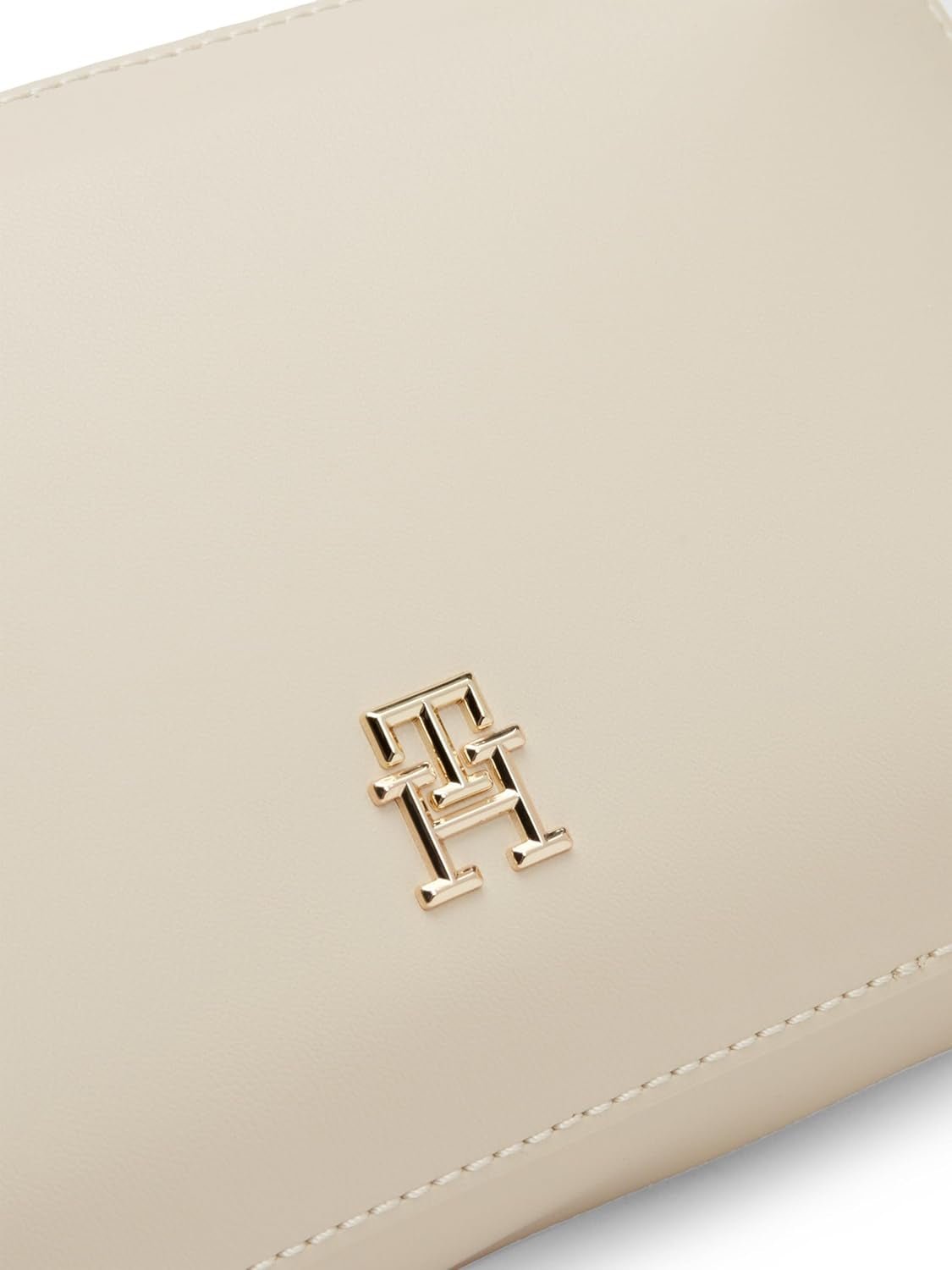 Tommy Hilfiger Crossbody Taske Chic Flap Crossover Små Dametasker Naty Shop