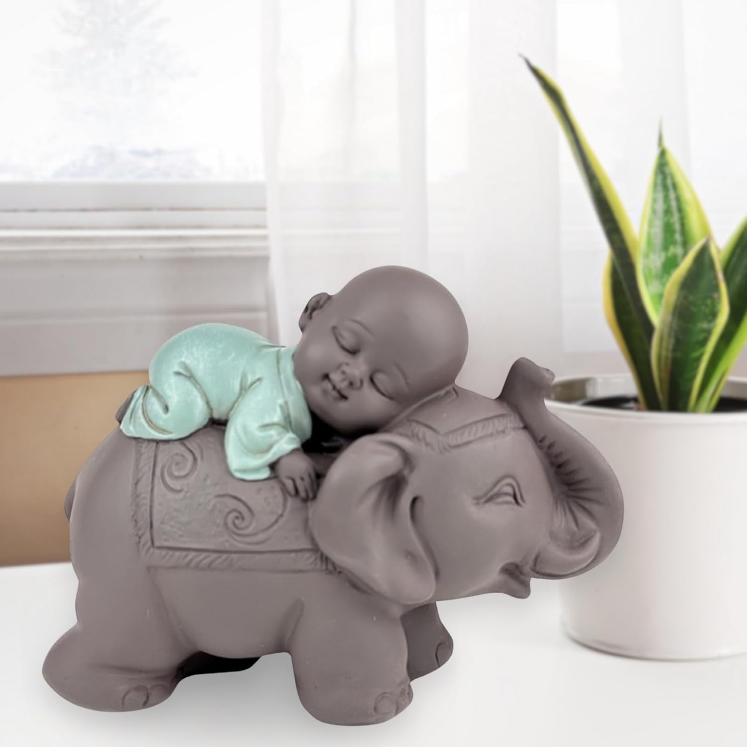 Zen'Light Statue Buddha Bonze Sleeping on Elephant - Zen-atmosfære i dit hellige rum - smuk lovende figur -H 9,5 cm, Brune og grønne statuetter og skulpturer Naty Shop